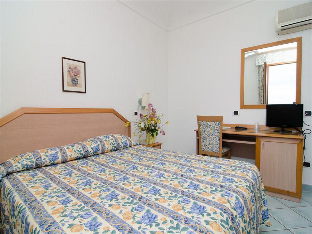 La Capannina 3* Ischia